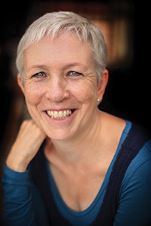 Fiona Robertson