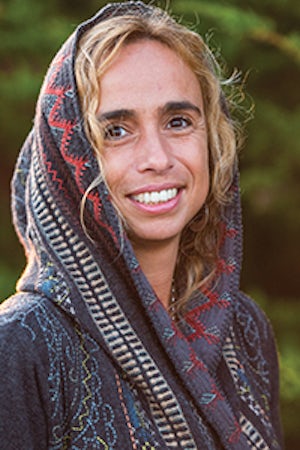 Zaya Benazzo